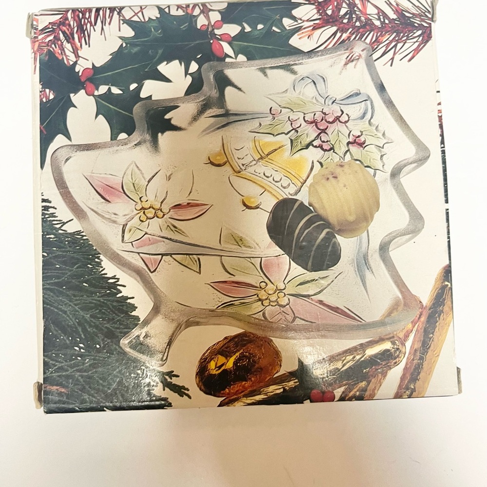 Mikasa Savior Vivre glass Christmas tree dish - Picture 4 of 6